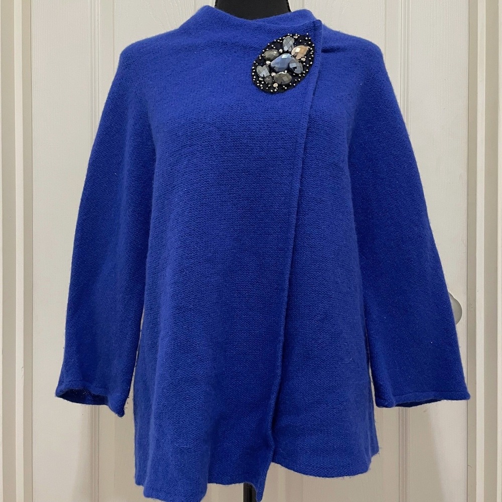 JM Collection‎ 100% Wool Knit Wrap Cardigan Sweater Blue Jewel Brooch Elegant PL
